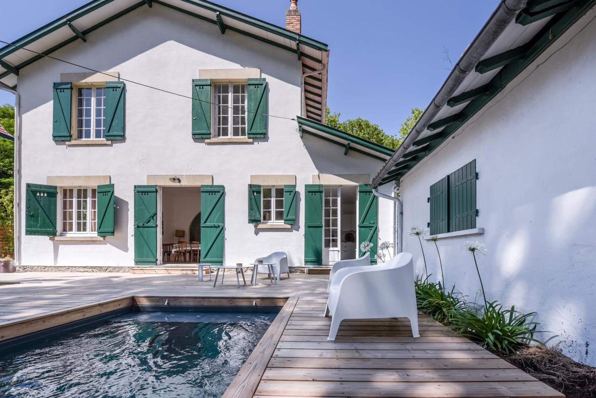 Grande - 50m - Piscine - Proche Centre Gare - Parking * Arcachon